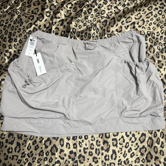 Aritzia TNA BOROUGH Skirt - Large - Ashen - Picture 1 of 2